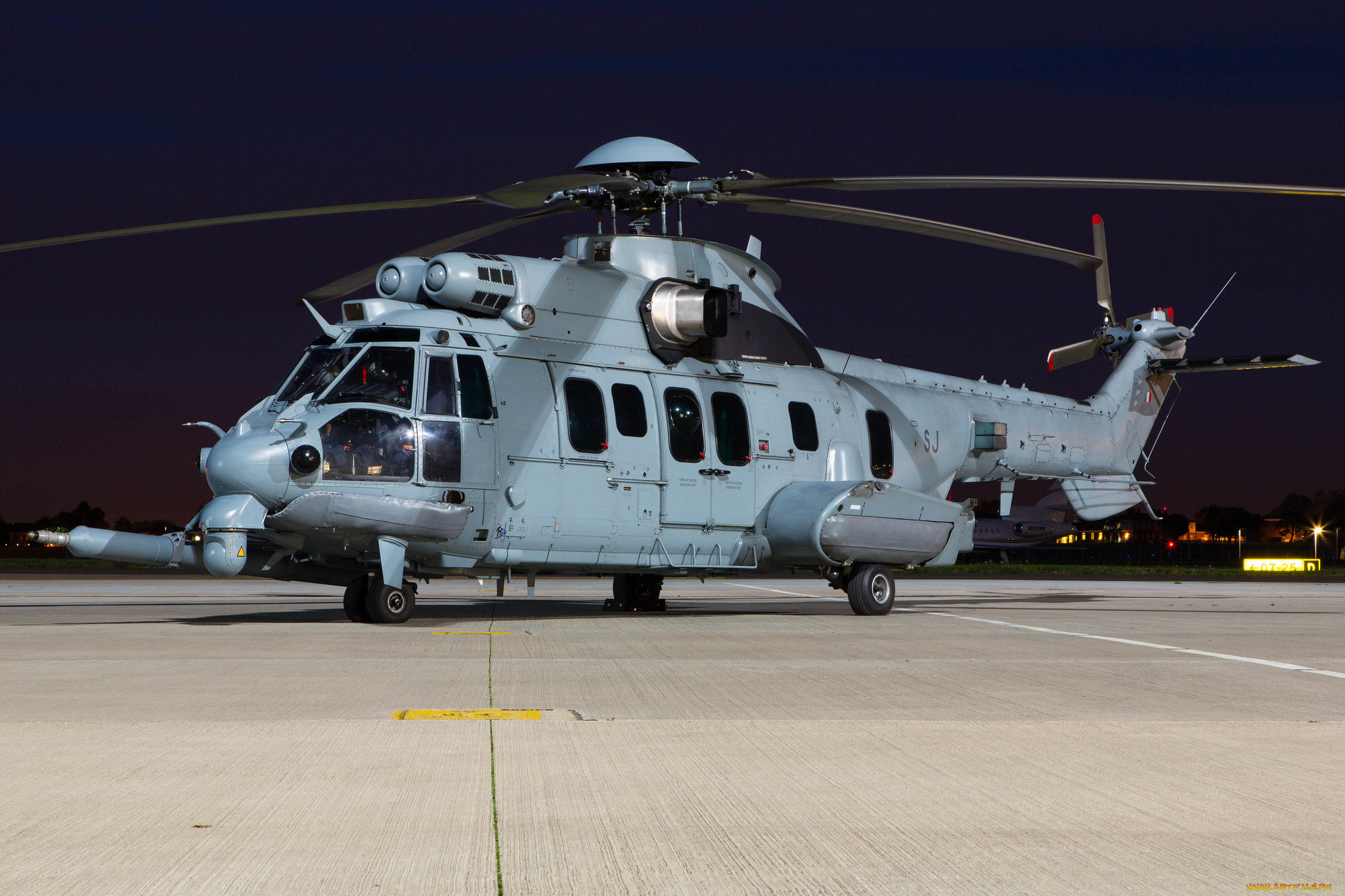 eurocopter ec725r2 